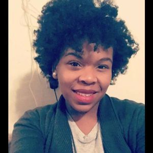 Meet your Posher, Shana